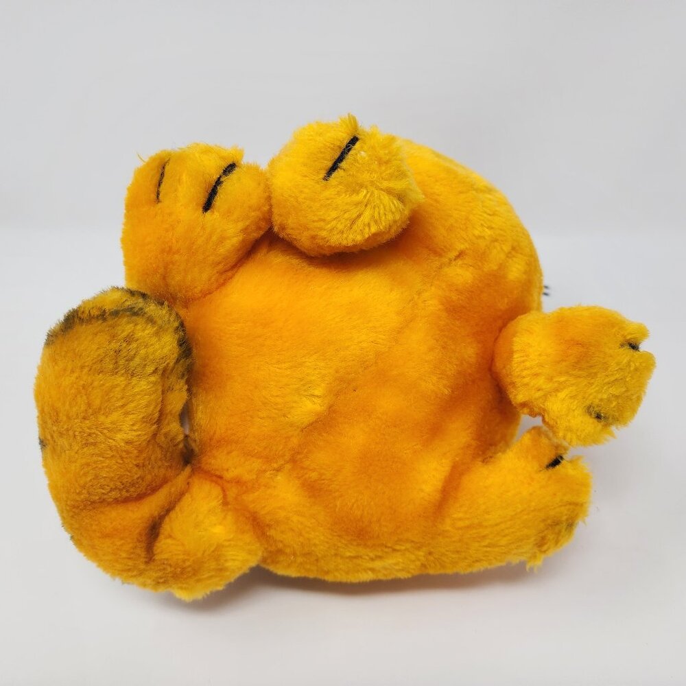 Vtg 1981 Dakin Garfield Cat Sitting 9" Plush Shredded Clippings Stuffed Animal - Picture 8 of 15